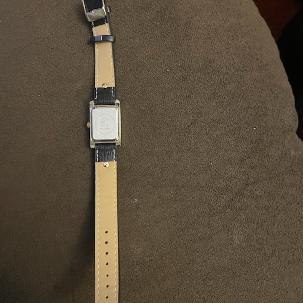 Watch - Picture 3 of 4
